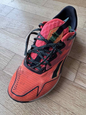 Παπούτσια Reebok αθλητικά μεταχειρισμένα, νούμερο 41, πολύχρωμα