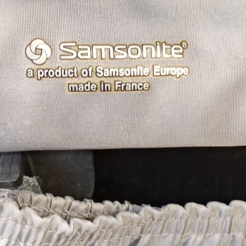 Samsonite hard toiletry bag used, black, vintage model