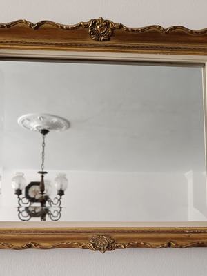 Bijouterie rectangular mirror with carved gilded frame, like new