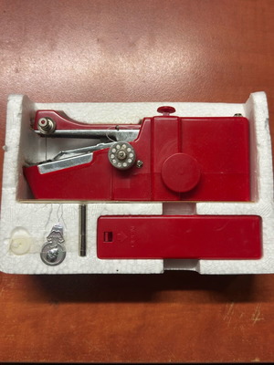 Portable battery sewing machine new
