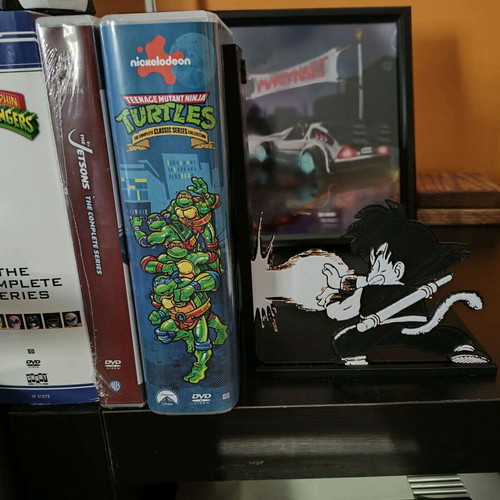 Son Goku bookend like new
