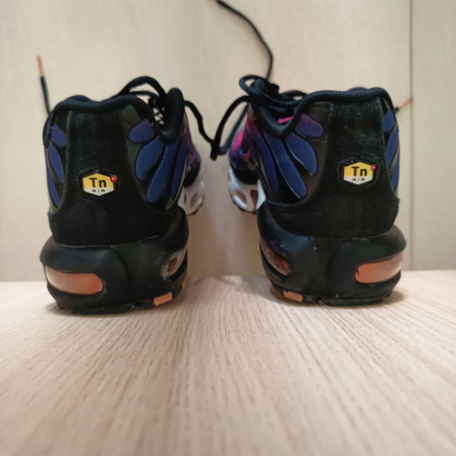 Nike TN x Barcelona x Patta shoes size 38 used with minor wear