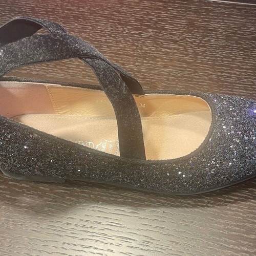 Lapin House girls' ballet flats size 34 like new, black with glitter