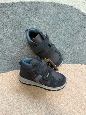 Primigi kids boots new size 26 blue