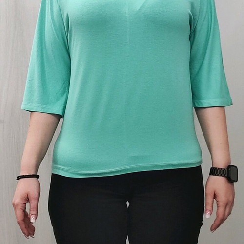 Turquoise blouse with 3/4 sleeve size XL like new
