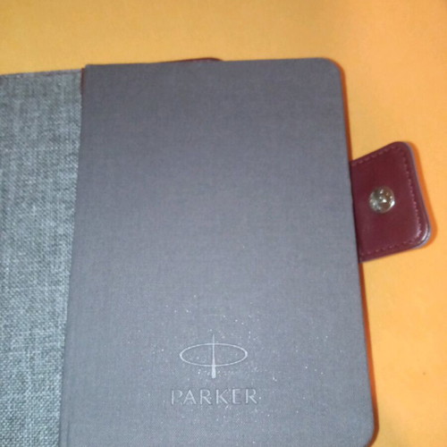 Parker British Collection luxury gift set with pen and organiser