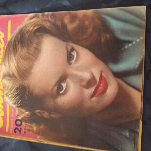 French magazines Confidences 1949-1950 like new, set of 4