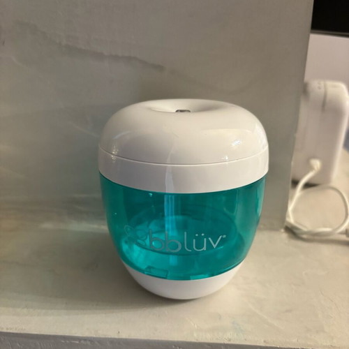 Uvi portable wireless sterilizer for pacifiers used