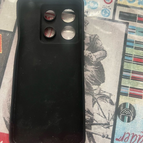 Xiaomi Redmi Note 13 Pro 5G premium cases pack of 4, like new