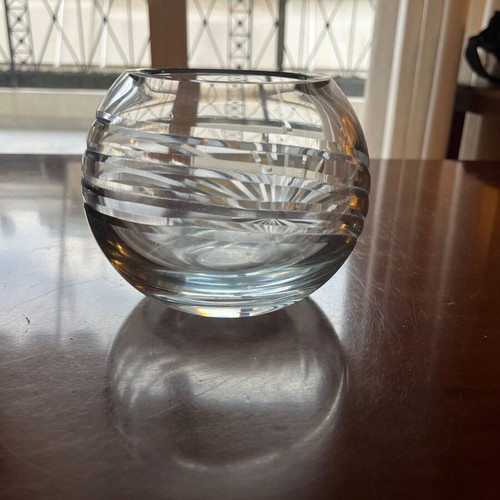 Vintage decorative items and crystals used