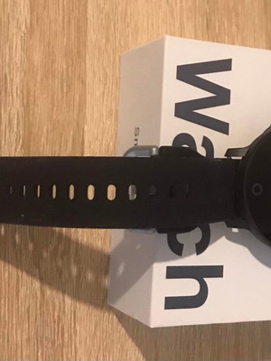 Smart Watch Μαύρο - Λευκό με λουράκι σιλικόνης νέο