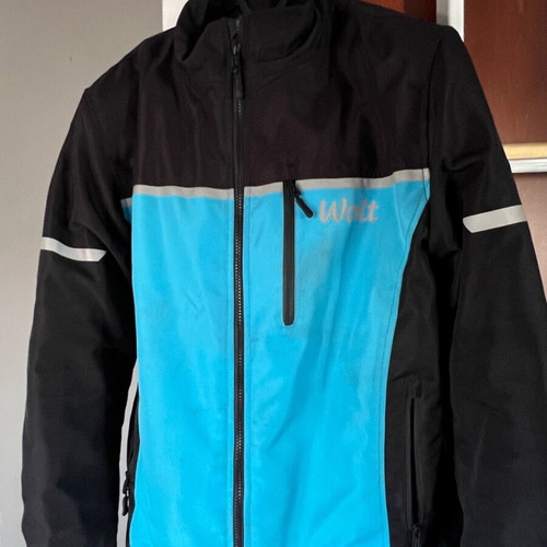 Wolt winter jacket large, windproof, warm, semi-waterproof, lightly worn