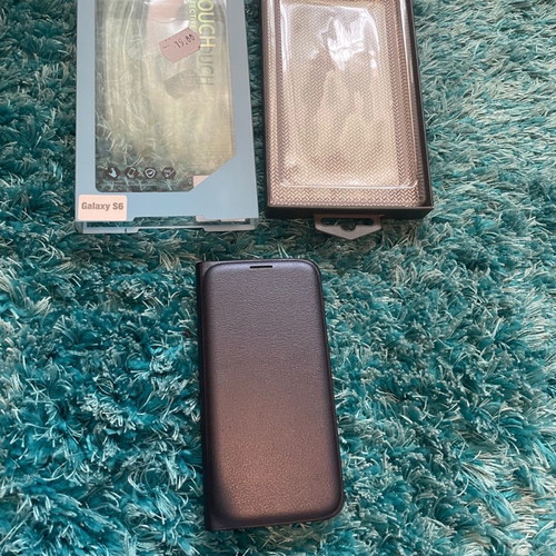 Samsung Galaxy S6 case with card holder and Samsung logo