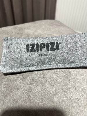 Izipizi blue light glasses, green, like new