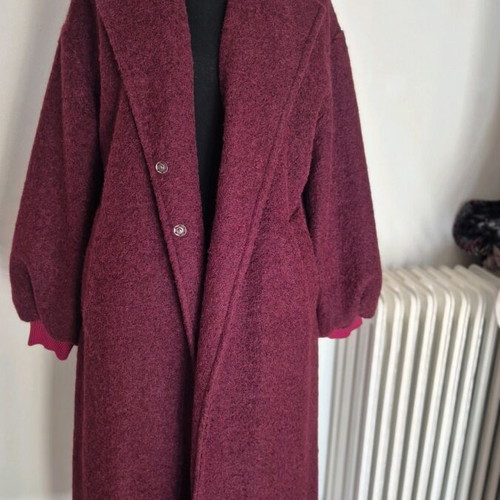 Bordeaux coat one size like new, unworn
