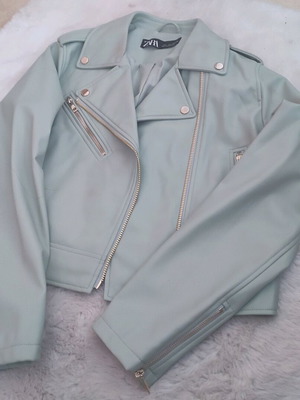 Jacket δερματίνη Zara μέντα με χρυσές λεπτομέρειες σαν καινούργιο, μέγεθος L