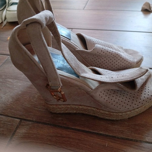 Fullah Sugah platforms like new, size 39, beige
