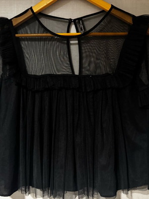 Zara blouse black like new size M