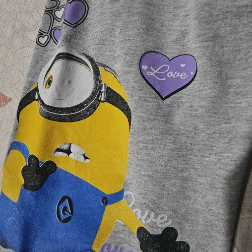 Minions girls' winter pajamas used, size 11-12, gray and purple