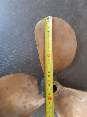 Bronze propeller used for shaft boat 18 cm radius