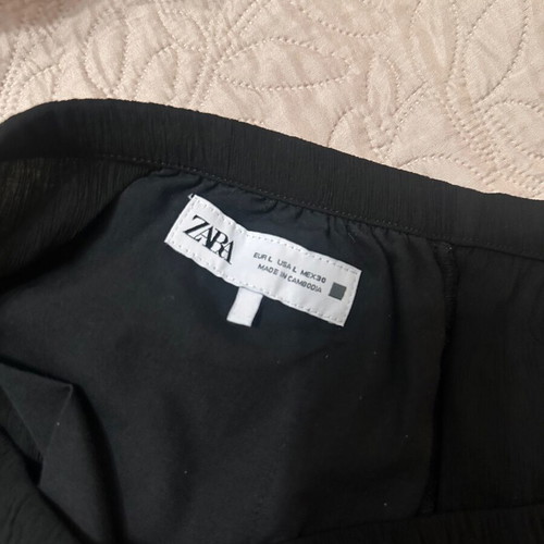Zara black palazzo pants like new, size L with elastic waist and drawstring