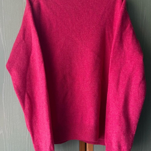 Gant men's knitted sweater pink size medium like new