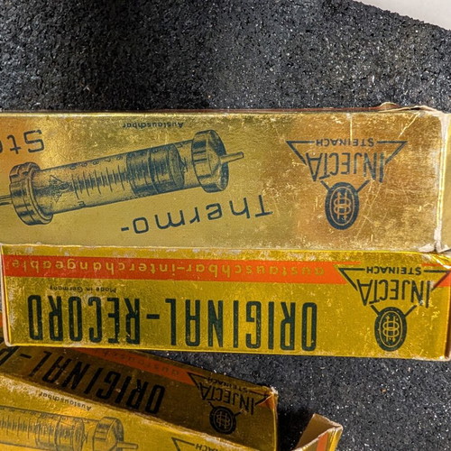 Vintage medical syringes new, lot of 5, 1960