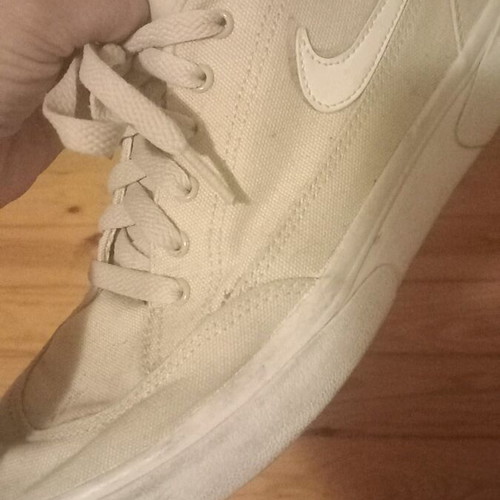 Nike women's beige athletic shoes like new, size 39
