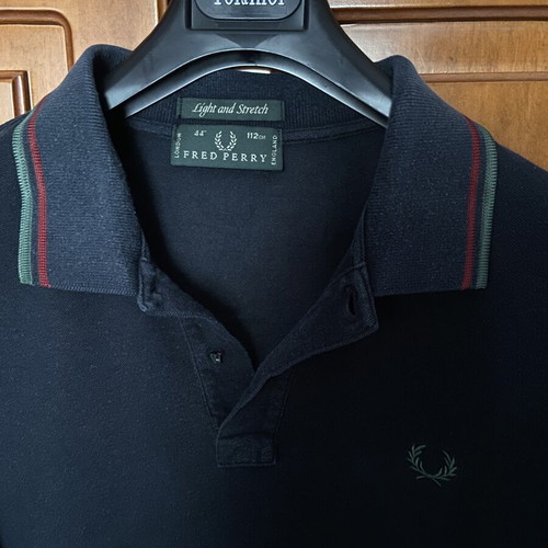 Fred Perry polo shirt like new, men's size L