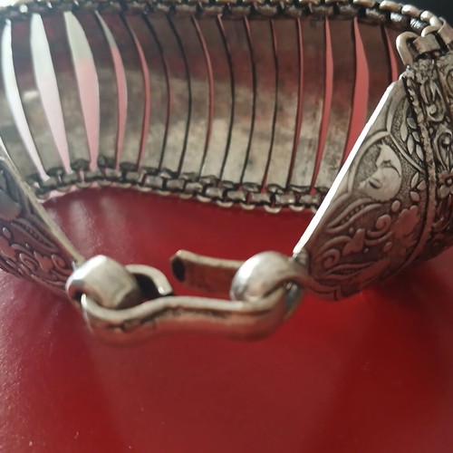 Bracelet handmade, like new, alpaca metal