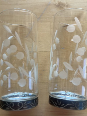 Engraved glass cups with metal base used, pack