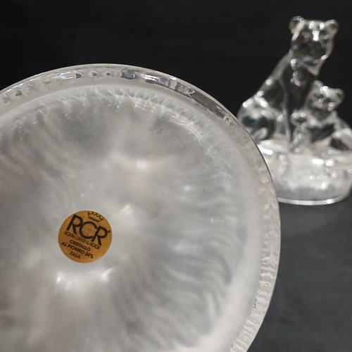 RCR Crystal Sculpture Giraffe Mother and Calf like new