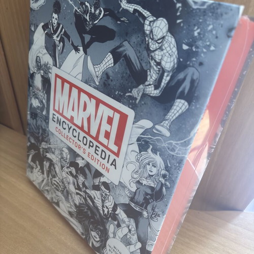 Marvel Encyclopedia Collector's Edition book
