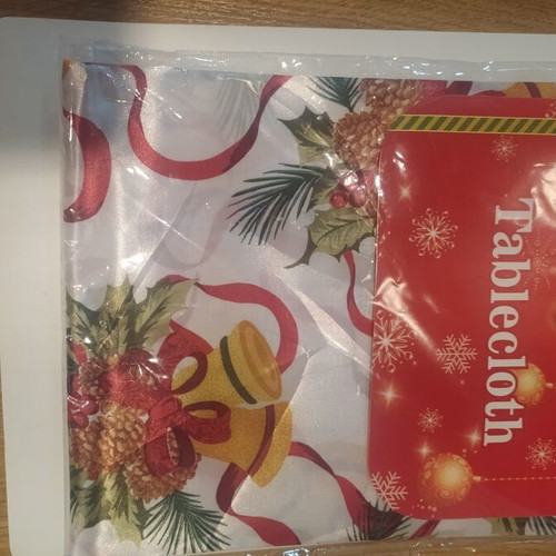 Christmas tablecloth set with 2 candles new