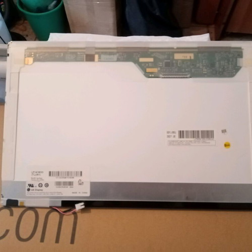 LG Display LP141WX3 laptop screen like new 14.1" 1280x800