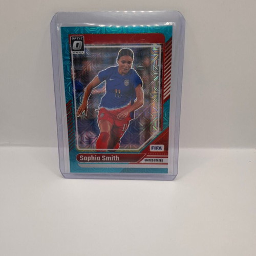 Donruss FIFA Sophia Smith 2024-25 Optic Teal Mojo card like new