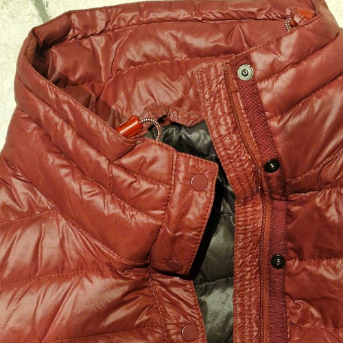 Sleeveless vest used, burgundy, GAP, size S