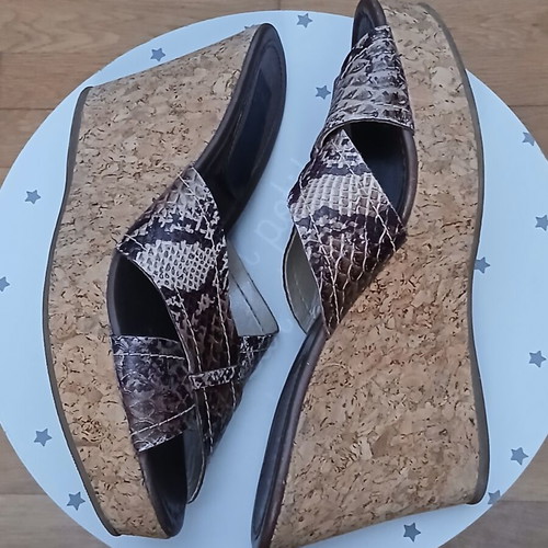 Elite leather wedge platforms used, size 40, beige and brown