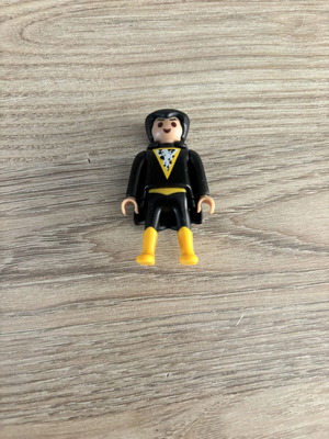 Kinder Surprise Playmobil DC Black Adam figure