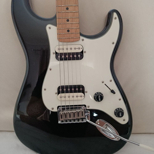 Squier Contemporary Stratocaster HH guitar with soft case