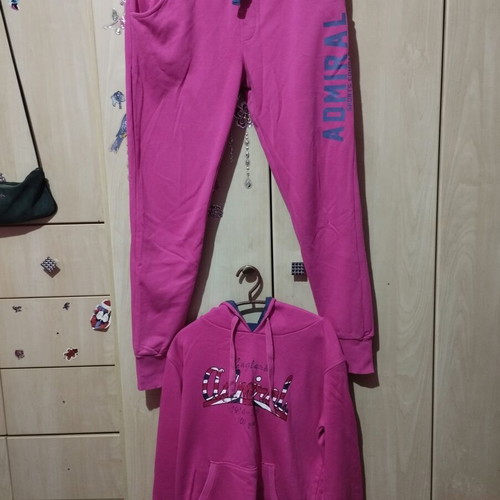 Tracksuit with hood fuchsia like new, size XL