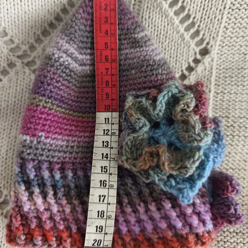 Handmade knit cap new with decorative flowers