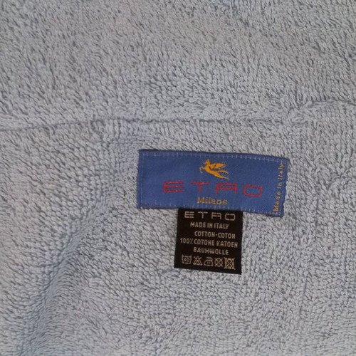 ETRO authentic beach towel new with tags