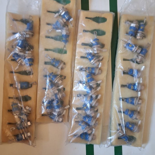 T25/600 Power Thyristors pack of 40, like new, stud mount 25A 600V
