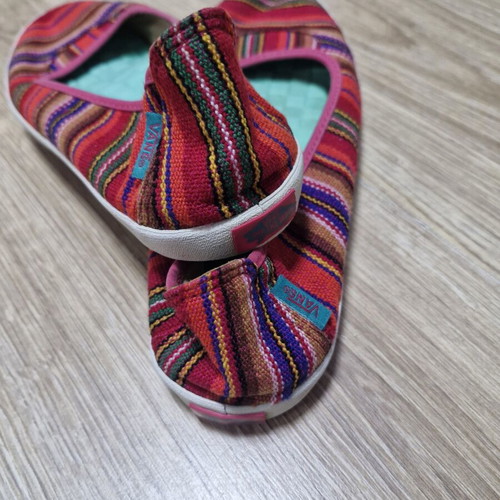 Vans espadrilles size 38 with ethnic motifs like new