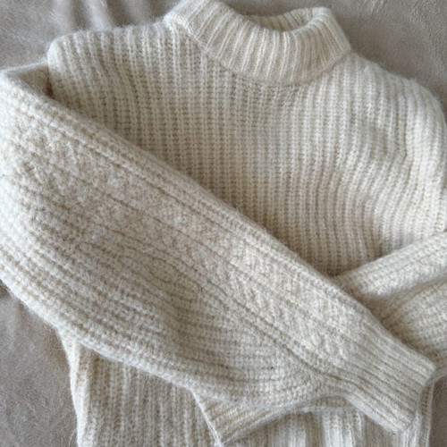 Alpaca sweater H&M Premium like new, cream color, size XS