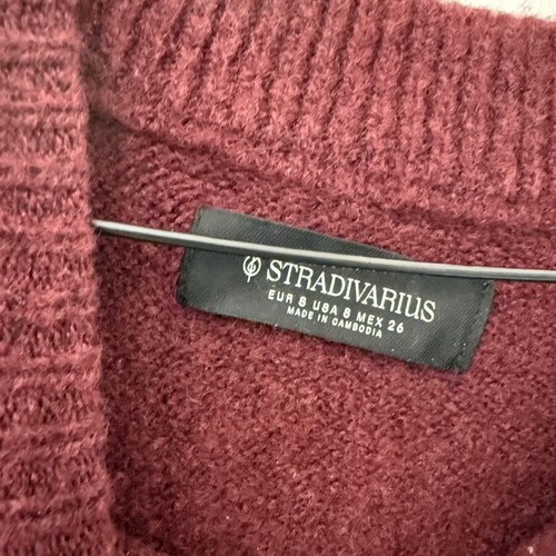 Stradivarius red knit jumper used, thick and cozy