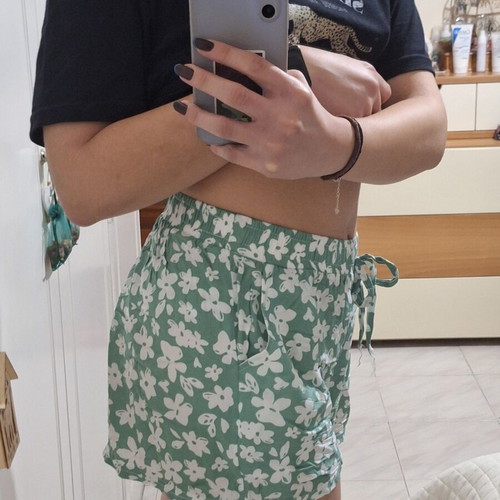 Celestino floral shorts like new, size S-M, viscose fabric