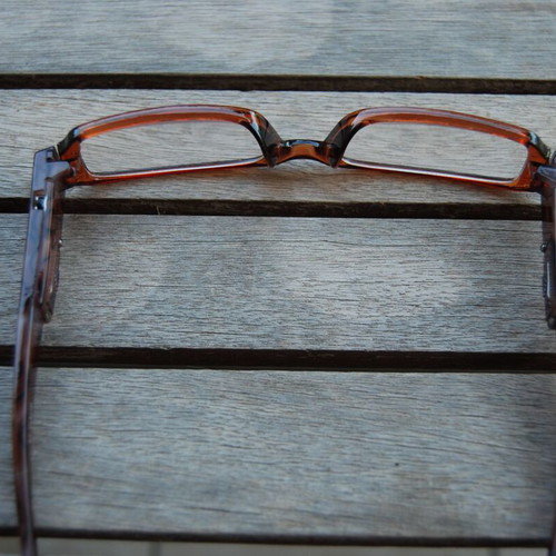 Flash glasses +2.5 used with LED and case, brown