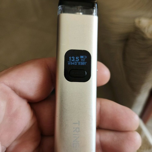 Inoken Trine electronic cigarette used with coil and extra battery